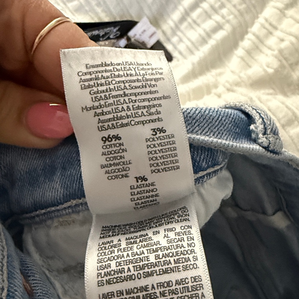 MOTHER “the hustler ankle fray” jeans. Great condition. - Picture 4 of 7